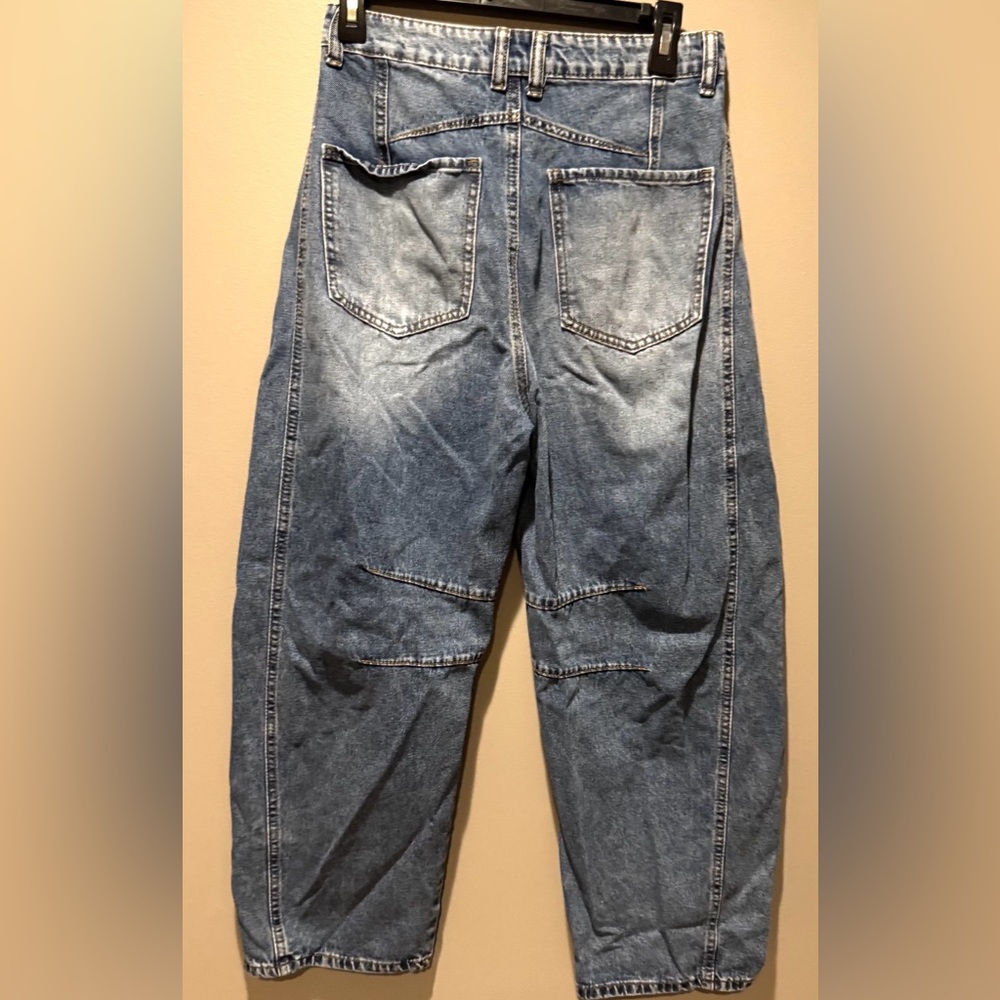 Women's Barrel Jeans - Picture 4 of 4